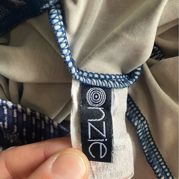 Onzie Pura Vida Pant - Picture 3 of 5